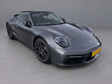 Porsche 911 Cabriolet Carrera — photo 2