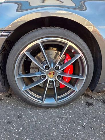 Porsche 911 Cabriolet Carrera 4S — photo 7