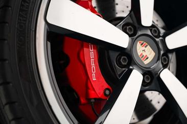 Porsche 911 Cabriolet Carrera 4S — photo 5