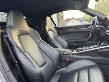 Porsche 911 Cabriolet Carrera — photo 13