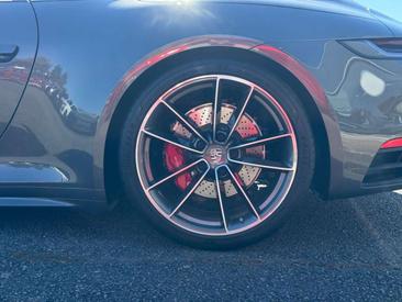 Porsche 911 Cabriolet Carrera S — photo 37