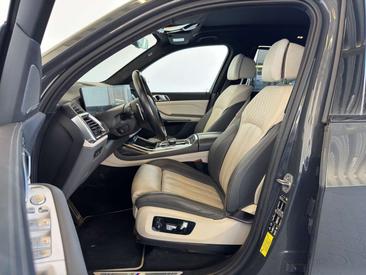 BMW X7 XDrive40d — photo 8