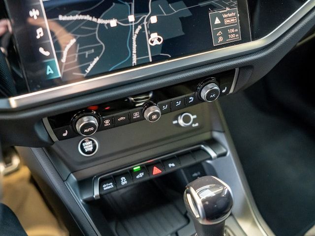 Audi Q3 TFSI E S Line 45 TFSI E 245 ch S Tronic - 2024 - Joinsteer - #12