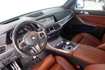 BMW X7 XDrive40d — photo 7