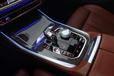 BMW X7 XDrive40d — photo 19