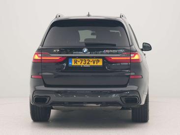 BMW X7 M50i — photo 6