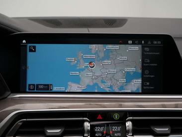 BMW X7 M50i — photo 34