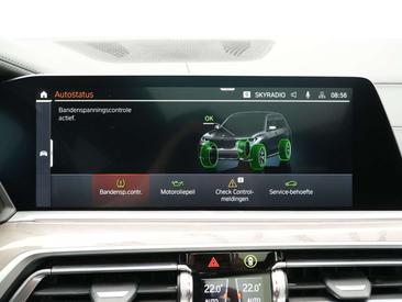 BMW X7 M50i — photo 37