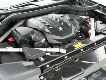 BMW X7 M50i — photo 44