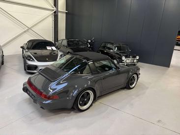 Porsche 911 Carrera RS — photo 10