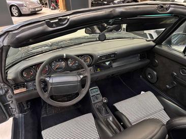 Porsche 911 Carrera RS — photo 21