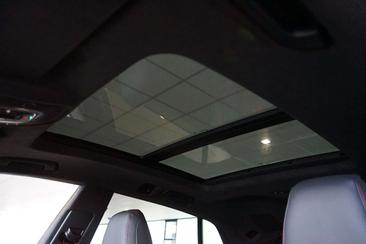 Audi RSQ8 — photo 10