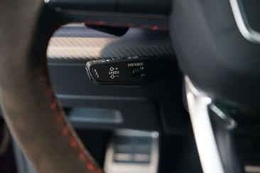 Audi RSQ8 — photo 26