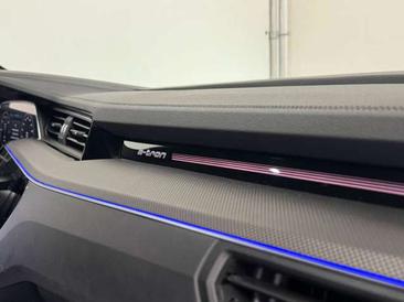 Audi Q8 E-tron E-tron 55 Quattro 300 KW — photo 24