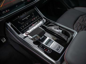 Audi RSQ8 — photo 13