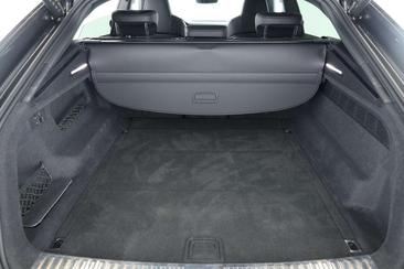 Audi SQ8 TFSI — photo 9