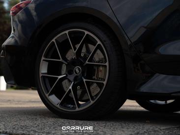 Audi RS5 Avant — photo 23