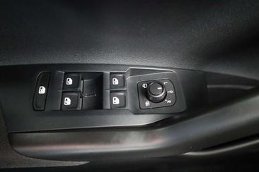 Volkswagen Taigo 1.5 TSI — photo 7