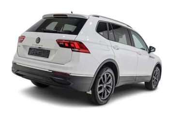 Volkswagen TIGUAN 2.0 TDI — photo 2