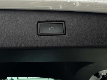 Volkswagen TIGUAN EHybrid — photo 17