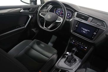 Volkswagen TIGUAN 2.0 TDI — photo 12