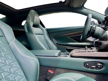 Aston Martin Vanquish V12 BiTurbo — photo 11