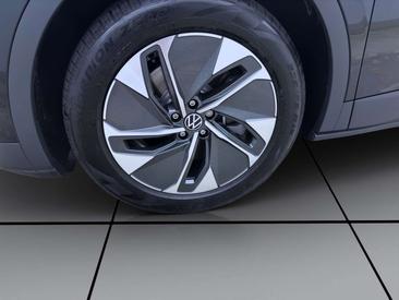 Volkswagen ID.4 Pure — photo 8