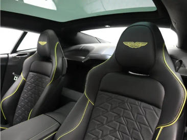 Aston Martin Vanquish V12 BiTurbo — photo 12