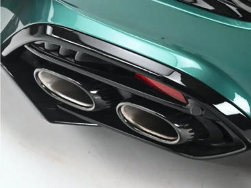 Aston Martin Vanquish V12 BiTurbo — photo 29