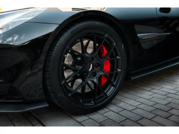 Aston Martin Vanquish V12 BiTurbo — photo 4