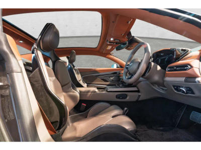 Aston Martin Vanquish V12 BiTurbo