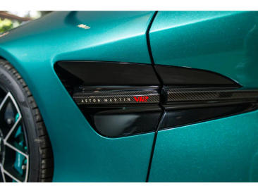 Aston Martin Vanquish V12 BiTurbo — photo 9