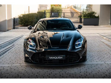 Aston Martin Vanquish V12 BiTurbo — photo 15