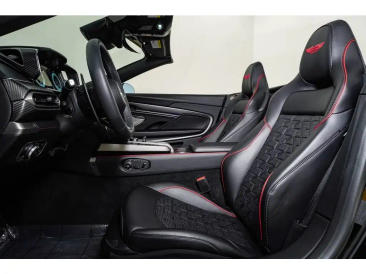 Aston Martin Vanquish V12 BiTurbo — photo 23