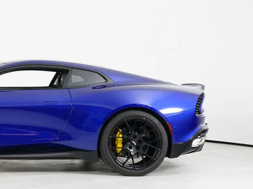 Aston Martin Vanquish V12 BiTurbo — photo 8