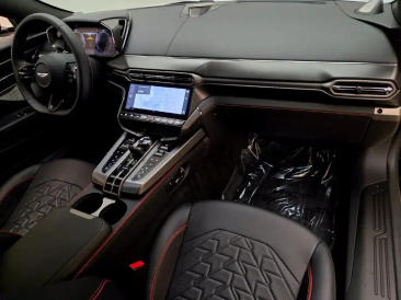 Aston Martin Vanquish V12 BiTurbo — photo 3