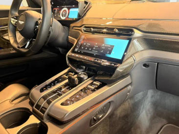 Aston Martin Vanquish V12 BiTurbo — photo 10