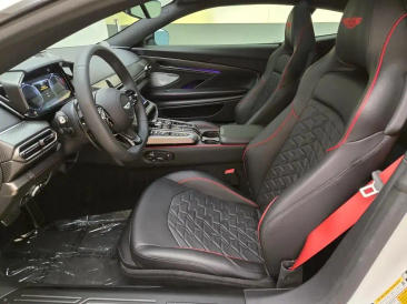 Aston Martin Vanquish V12 BiTurbo — photo 17