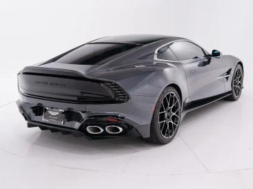 Aston Martin Vanquish V12 BiTurbo — photo 16