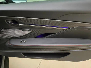 Aston Martin Vanquish V12 BiTurbo — photo 24