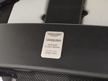 Aston Martin Vanquish V12 BiTurbo — photo 26