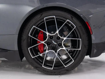 Aston Martin Vanquish V12 BiTurbo — photo 33