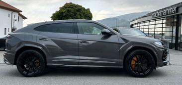Lamborghini Urus — photo 4