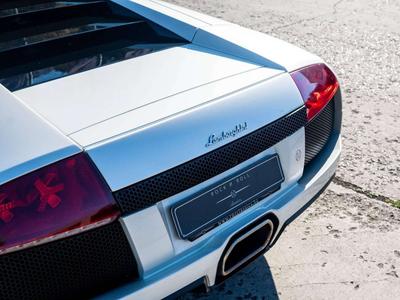Lamborghini Murciélago LP 640