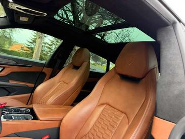 Lamborghini Urus — photo 7