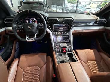 Lamborghini Urus — photo 8