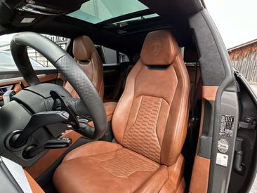 Lamborghini Urus — photo 10