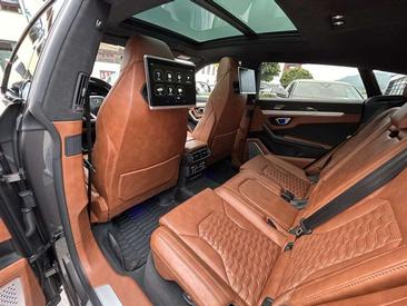Lamborghini Urus — photo 15