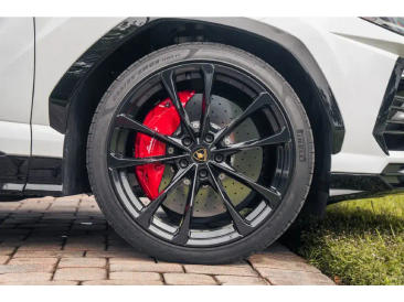 Lamborghini Urus Urus — photo 9