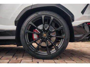 Lamborghini Urus Urus — photo 16